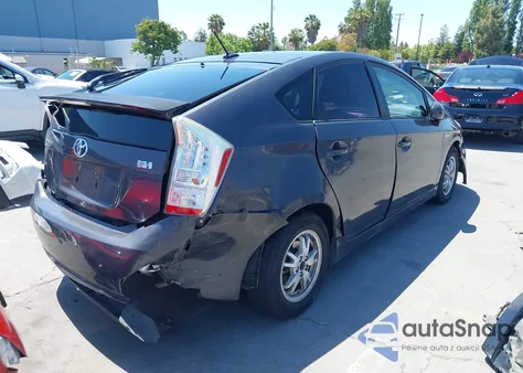 2010 Toyota Prius Iii z USA, uszkodzony, nr VIN JTDKN3DU0A5091302